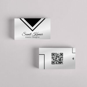 Business card with QR code for NFC branding and contact information - Nfc Brandmade.