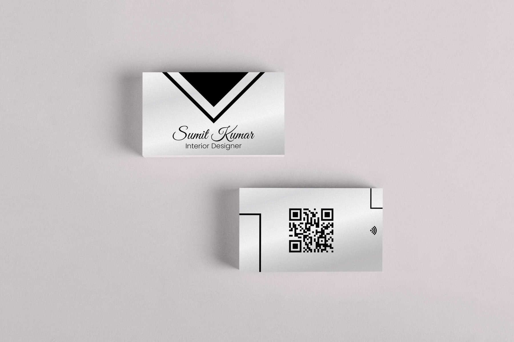 Business card with QR code for NFC branding and contact information - Nfc Brandmade.